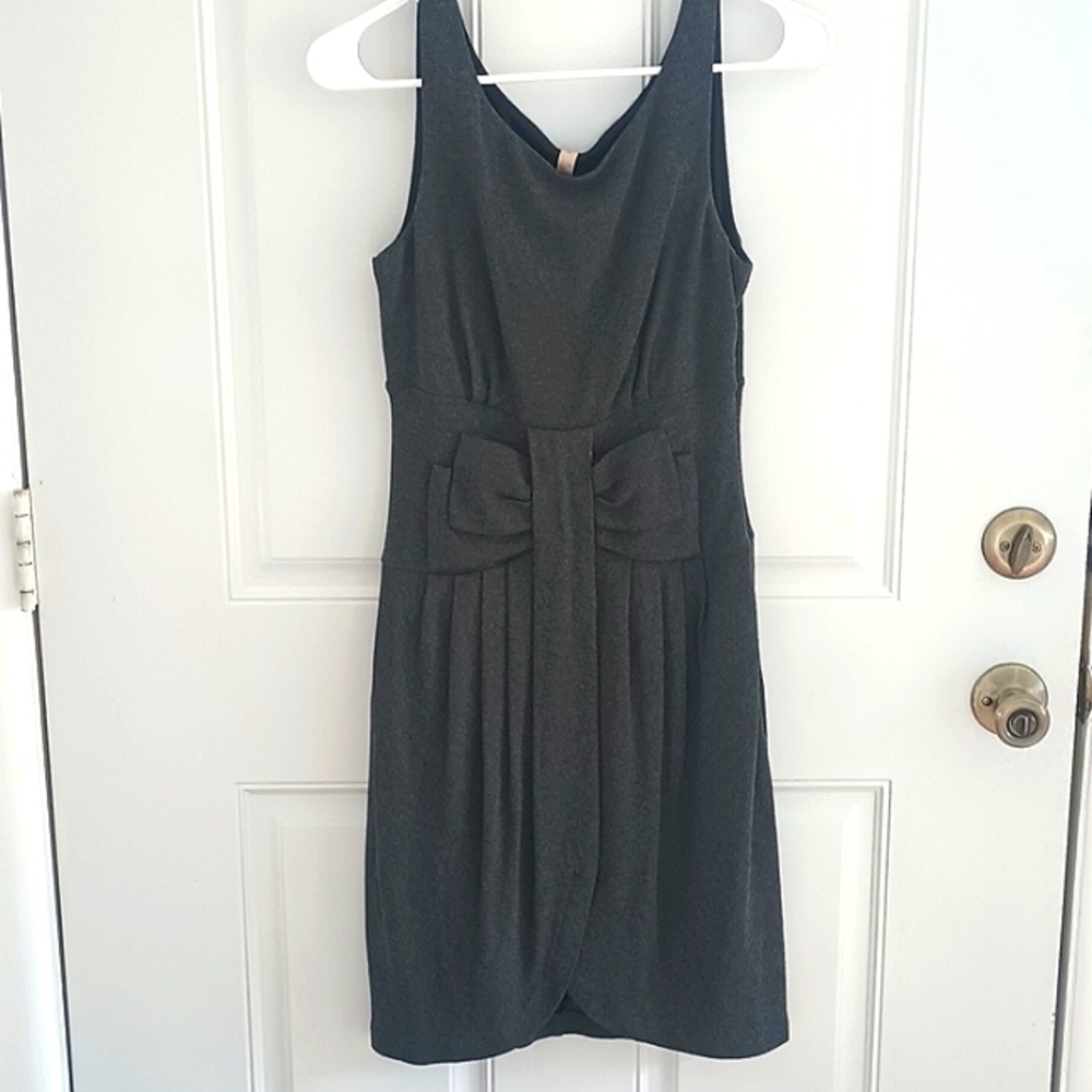 Bailey 44 / B 44 Dressed Gray knit sheath dress with bow size S